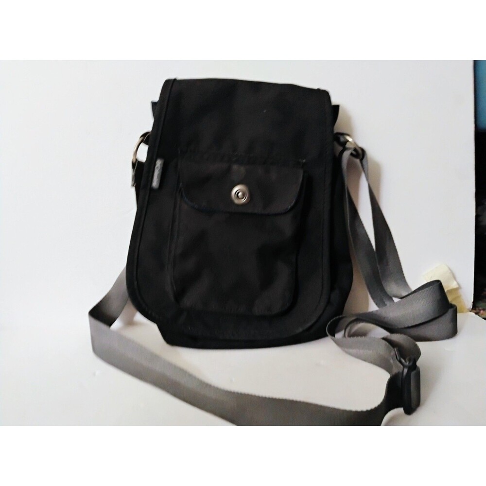 Columbia Azza II Messenger Bag Black Crossbody Travel Hiking Purse Shoulder